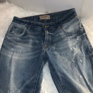 Zara Distressed Jeans